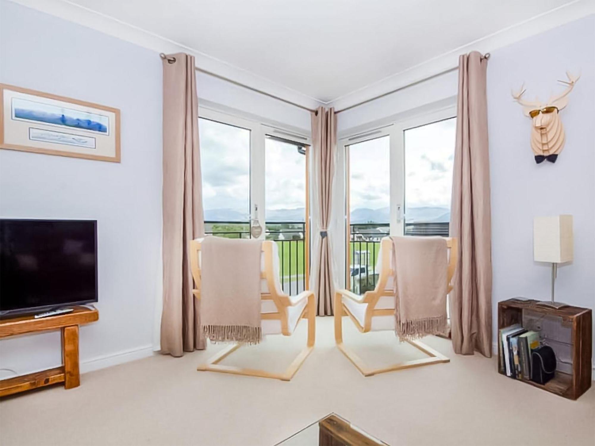 The View At No10 Villa Aviemore Buitenkant foto
